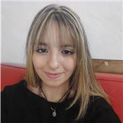 Profesora de inglés enseña a todas las edades